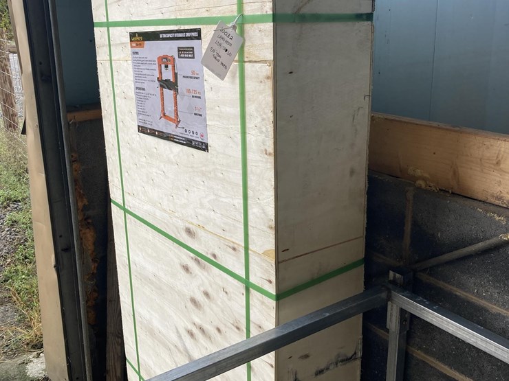 land-hero-ldh-sp50-shop-press-image-3
