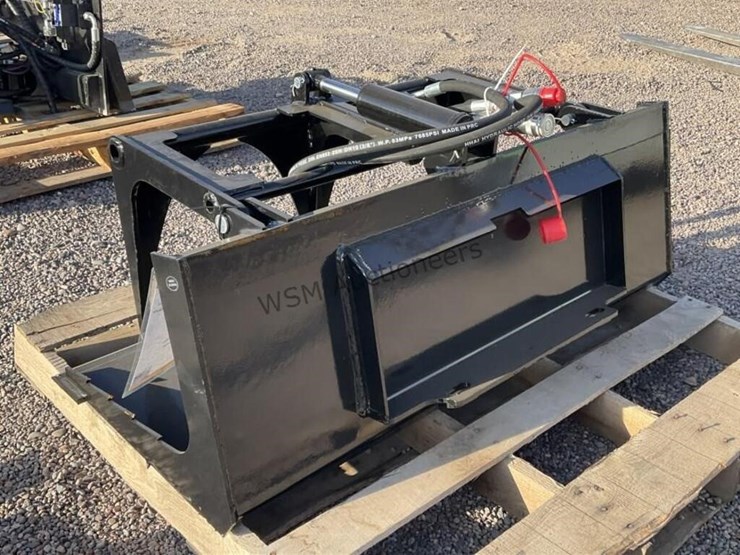 2025-giyi-x-pg44-44in-grapple-bucket-for-stand-up-image-3