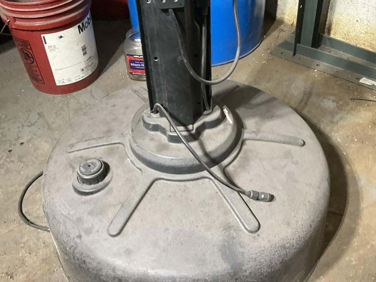 #163-•-30”-misting-fan-image-6