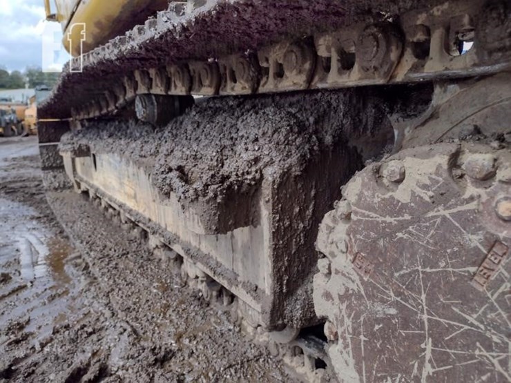 deere-120-image-33