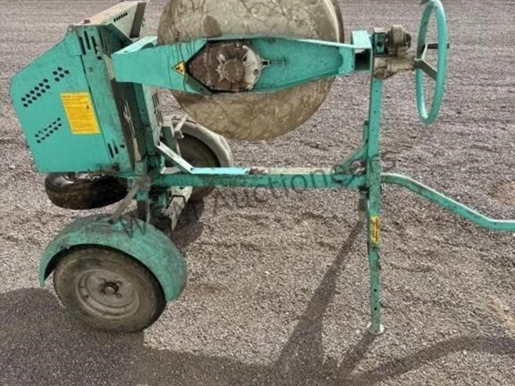 imer-workman-250-towable-concrete-/-mortar-mixer-image-5
