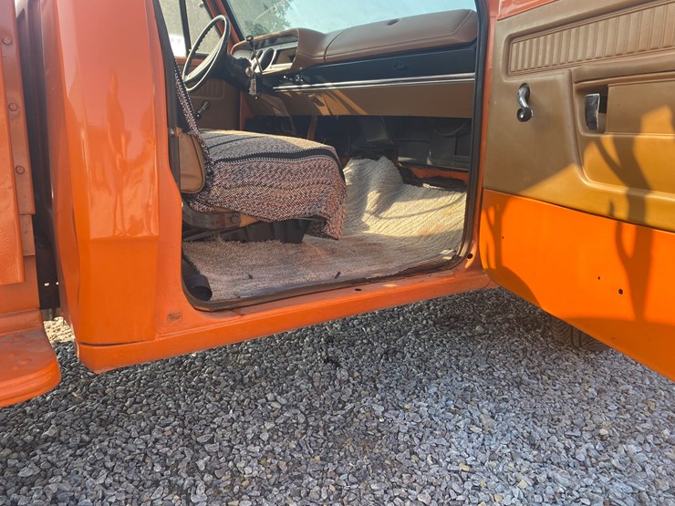 #4820-•-1978-dodge-d100-stepside-pickup-(waterloo,-wi)-(has-wi-title)-image-12