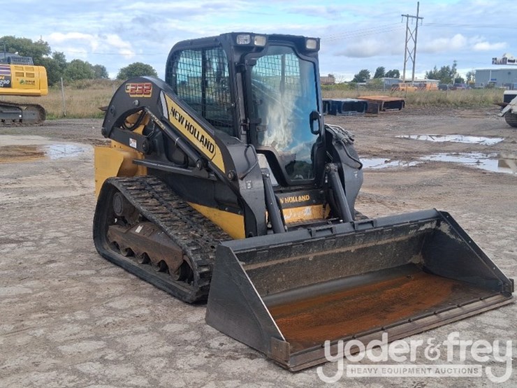 2018-new-holland-c232-image-8