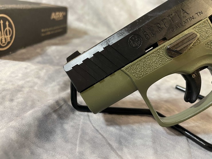 #4785-•-beretta-apx-a1-compact-9mm-luger-pistol,-sn:-axc150906-image-17