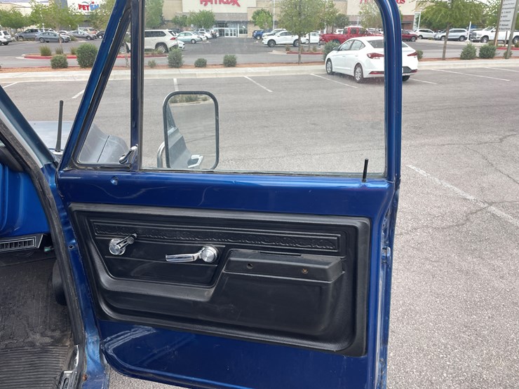 #503-•-1972-chevrolet-long-bed-pickup-truck-(has-tx-title)-(located-in-el-paso)-image-14