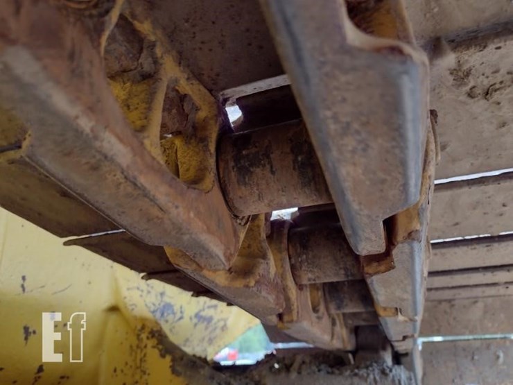2017-komatsu-d39px-24-image-29