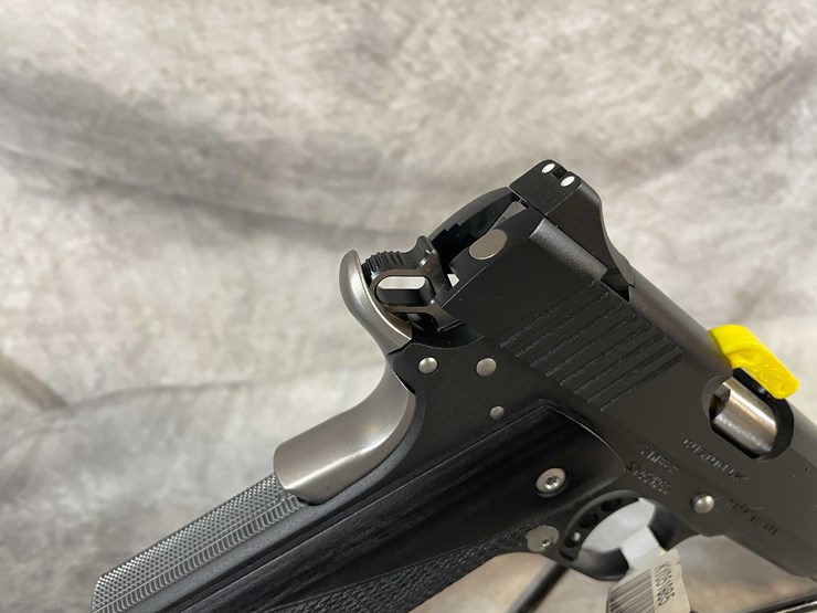 #4780-•-kimber-custom-1911-night-star-45-auto-pistol,-sn:-ky051985-image-8