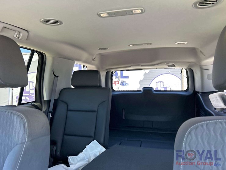 2019-chevrolet-tahoe-image-20