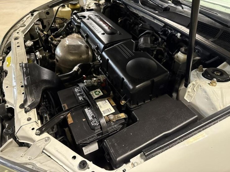 2005-toyota-camry-sdn-image-12