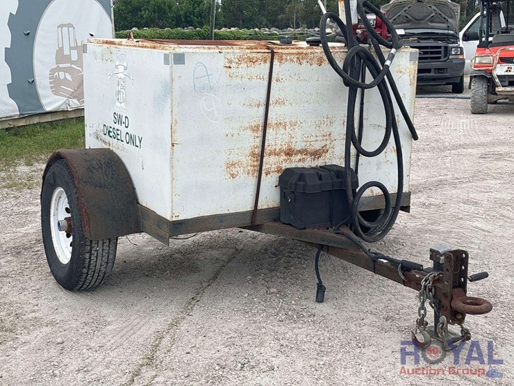 towable-diesel-fuel-tank-with-pump-image-2