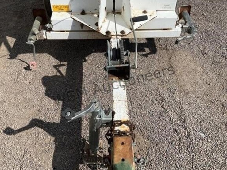 coleman-engineering-rite-lite-towable-light-tower-image-15