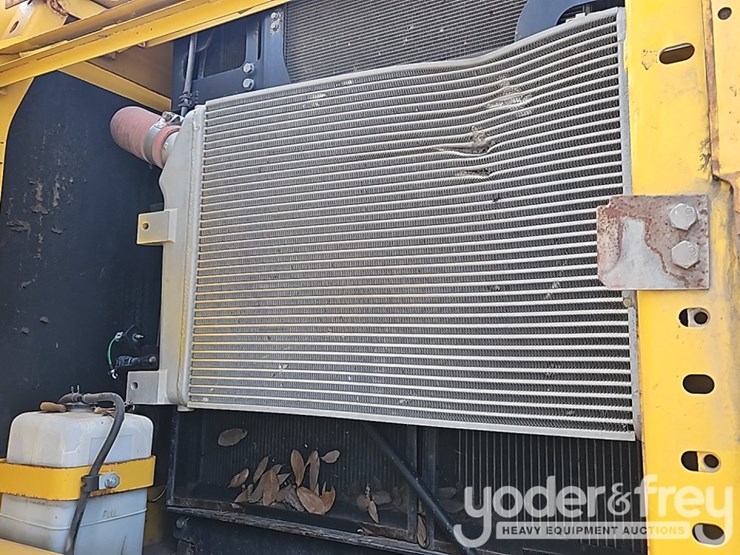 2018-komatsu-pc390-lc-11-image-29
