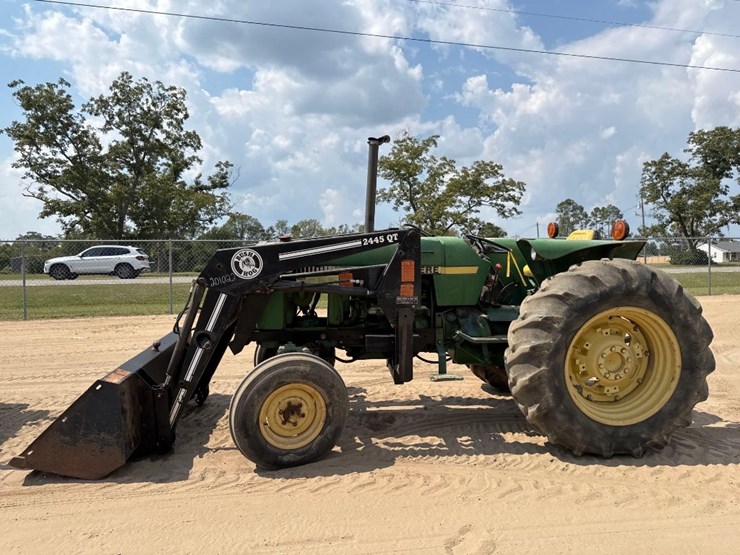 john-deere-2350-image-1