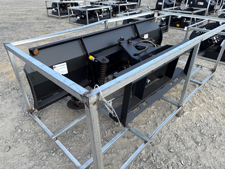 #2067-•-unused-jct-6'-skid-steer-dozer-blade-inv#-27489-image-3
