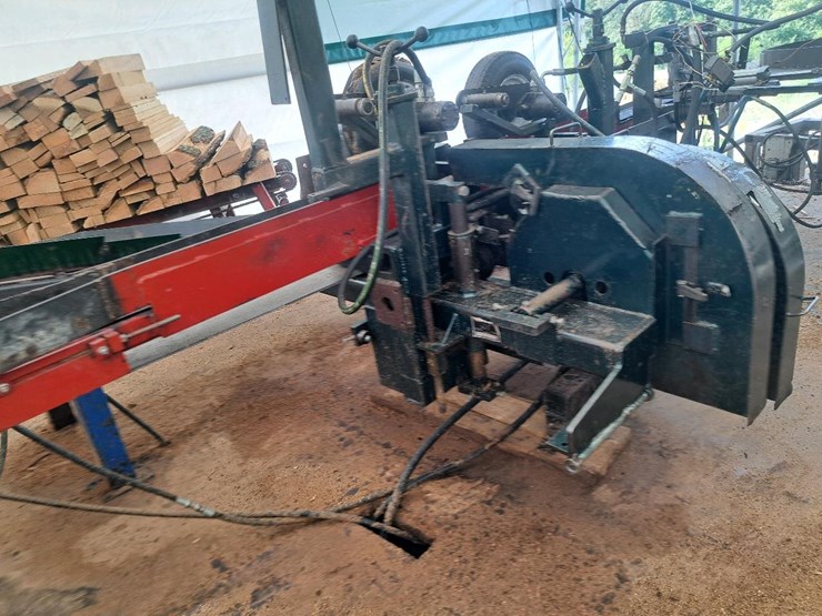 #129-•-pallet-resaw-image-9