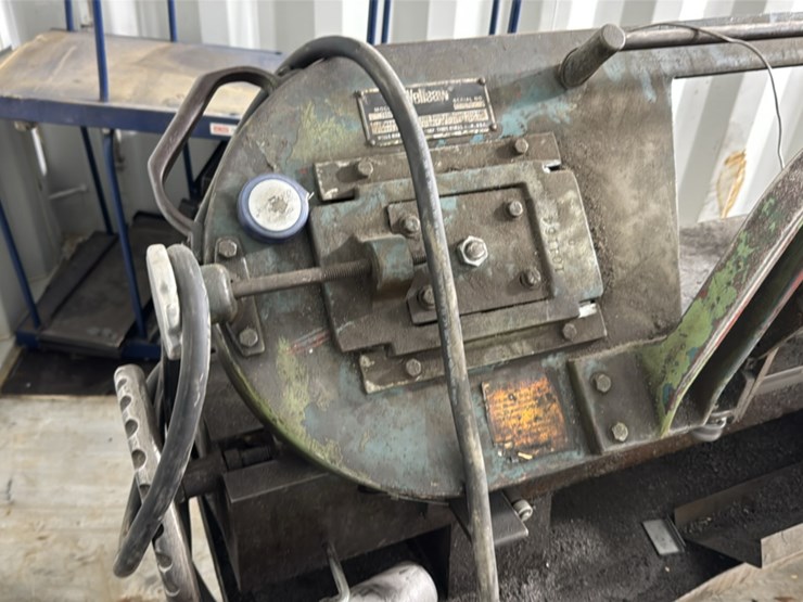 #127-•-wellsaw-metal-bandsaw-image-10