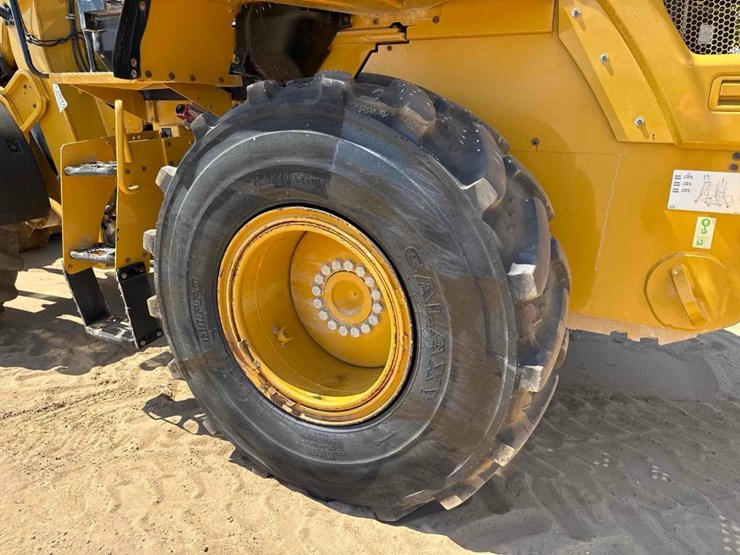 2019-caterpillar-926m-image-9