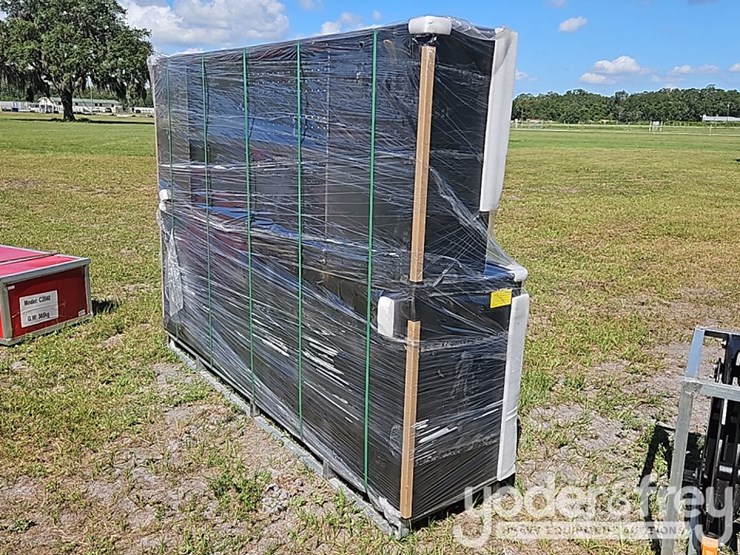 unused-2025-9.5'-work-bench-c/w-30-drawers,-drawers-c/w-lock,-anti--slip-inners,-3-rail-sliding,-stainless-steel-top-image-3