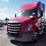 2019-freightliner-cascadia-126-image-1