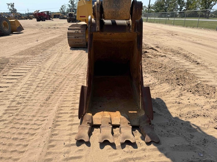 2014-caterpillar-336el-image-24