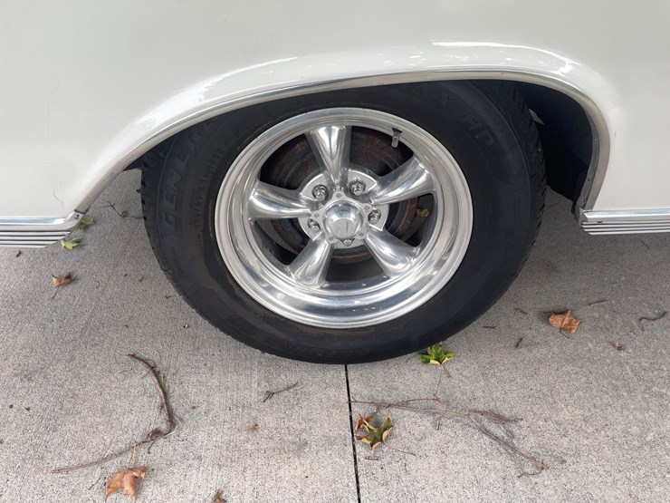 1965-ford-50-image-17