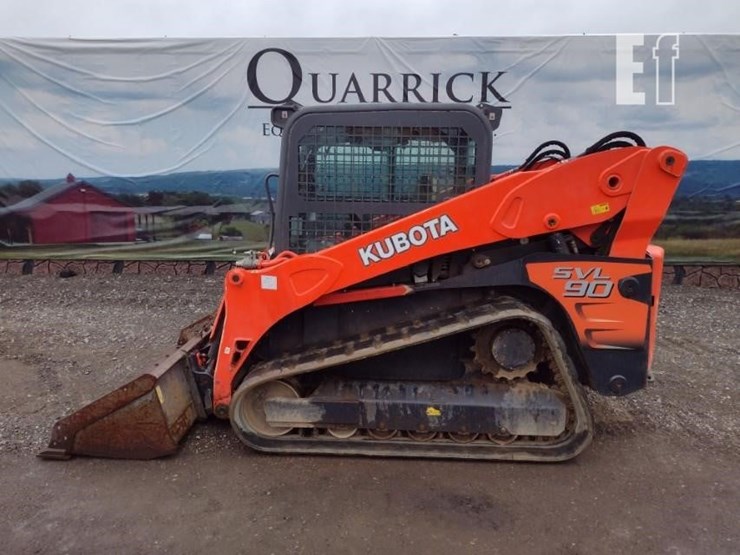 2012-kubota-svl90-image-1