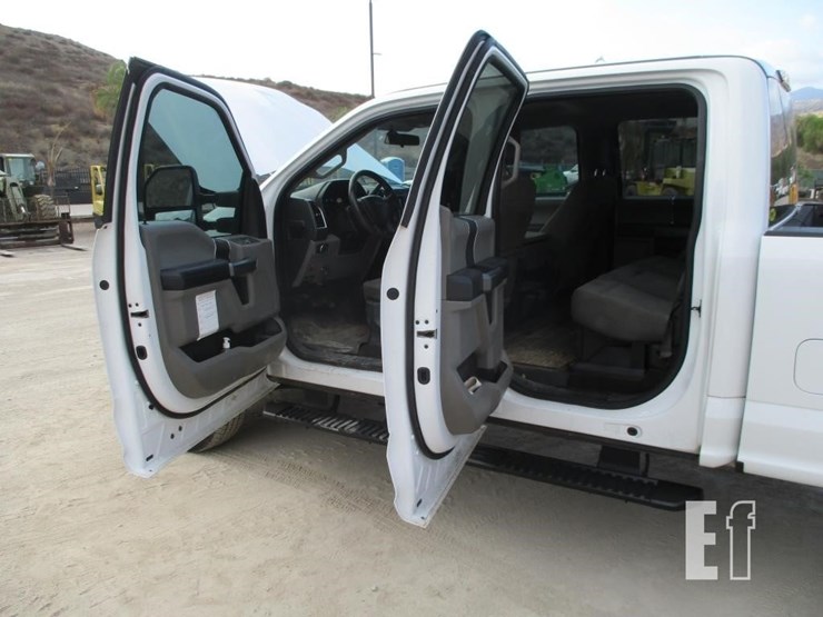 2017-ford-f250-image-12