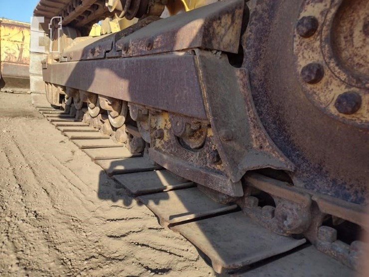 2004-deere-550h-lt-image-22