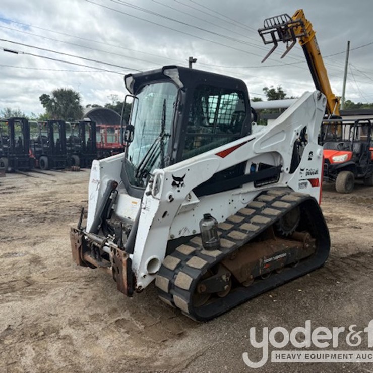 2019 BOBCAT T870