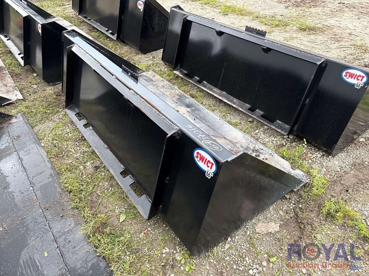 2025-swict-66in-bucket-skid-steer-attachment-image-2