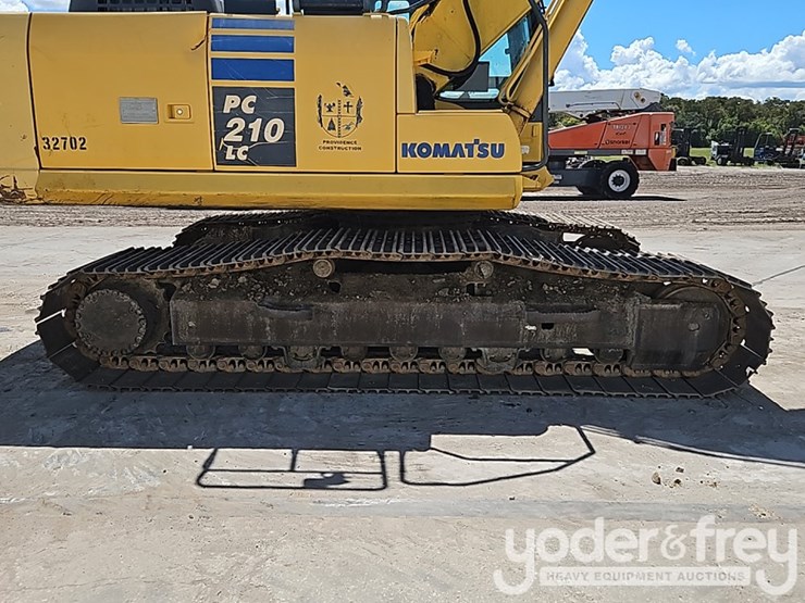 2015-komatsu-pc210-lc-10-image-8
