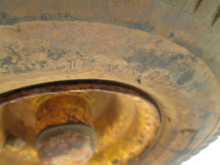 john-deere-756-image-12