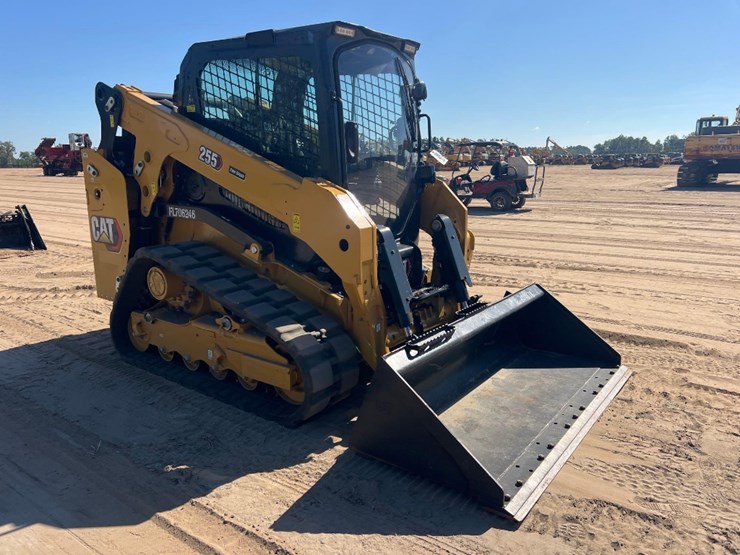 2024-caterpillar-255-skid-steer-image-5