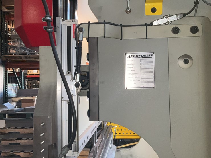 #100-•-2021-accurpress-accell-hybrid-image-40