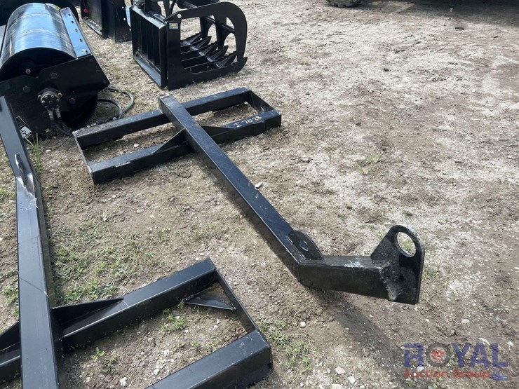 2025-jmr-tree-boom-skid-steer-attachment-image-2