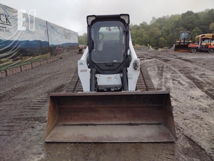 2021-bobcat-t870-image-2
