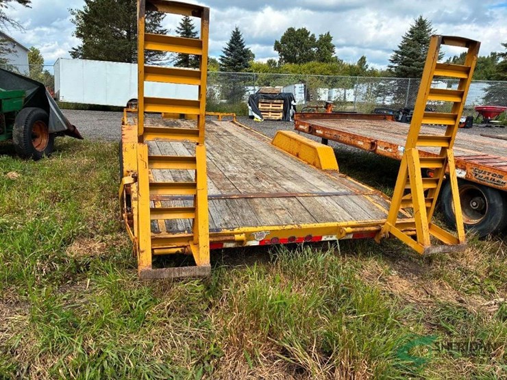 2012-18ft-deck-2-ft-dove-tail-equipment-trailer-image-13
