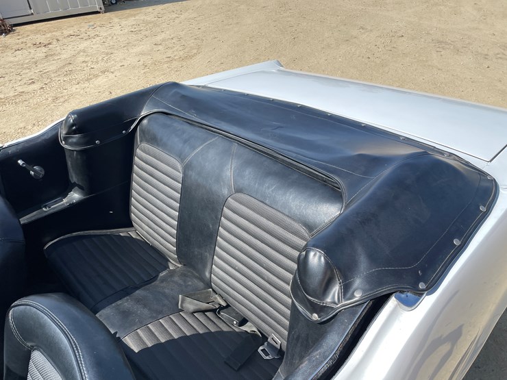#7017-•-1966-ford-mustang-convertible-(downing,-wi)-(has-wi-title)-image-10