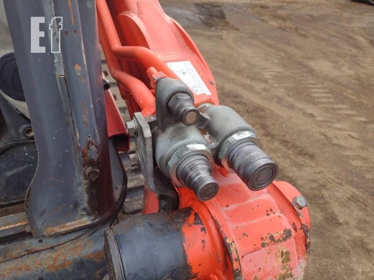 kubota-svl95-2s-image-16