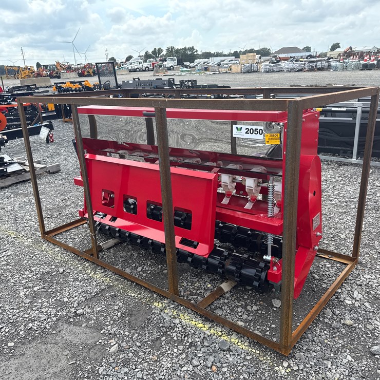 #2050 • STD10 66” Skid Steer Grain Drill STSD1025052802D INV# 28606