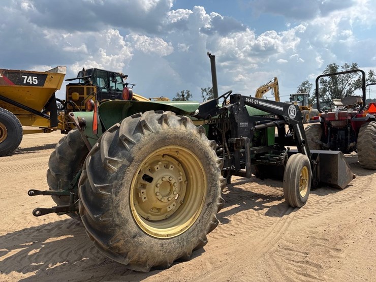 john-deere-2350-image-6