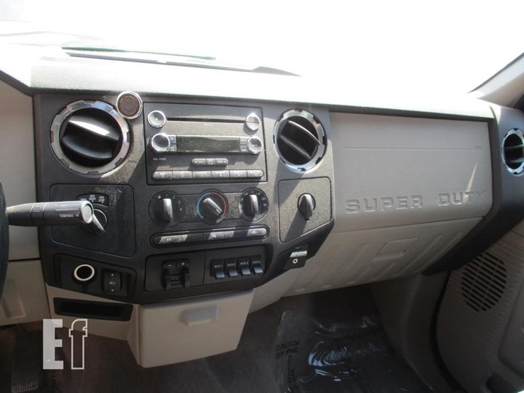 2010-ford-f250-image-9