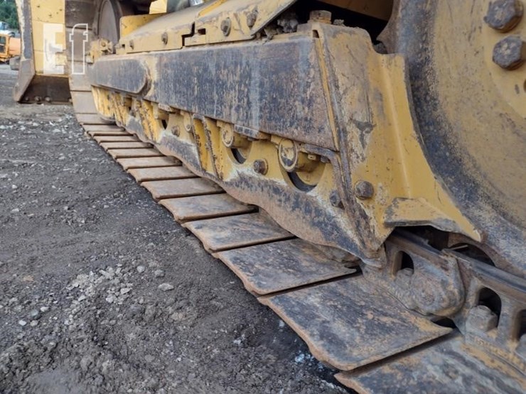 deere-650k-xlt-image-24