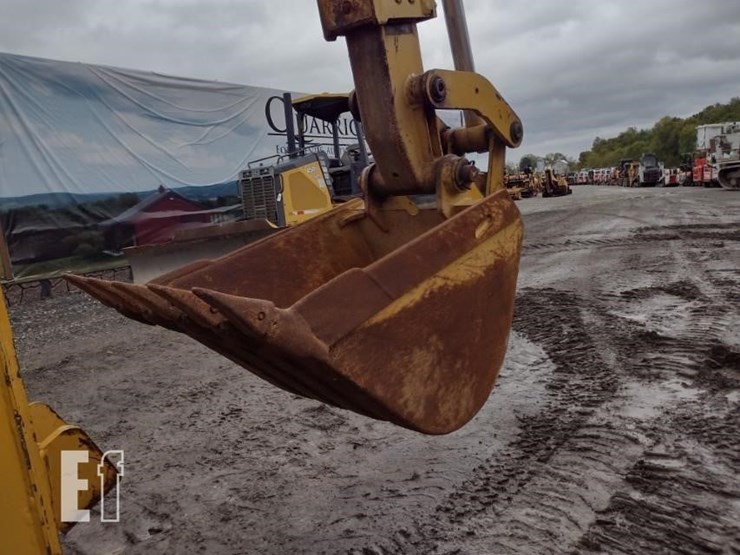 2000-caterpillar-416c-image-27