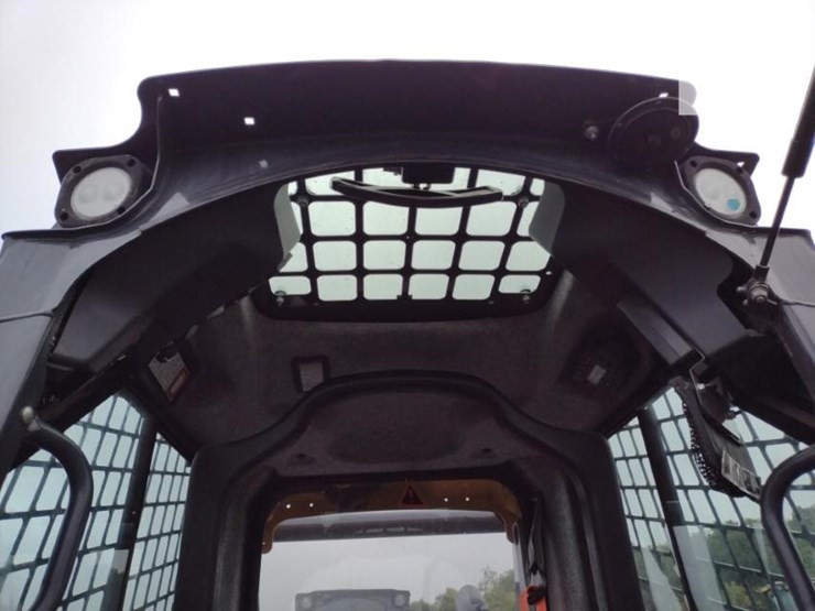 2023-deere-325g-image-13