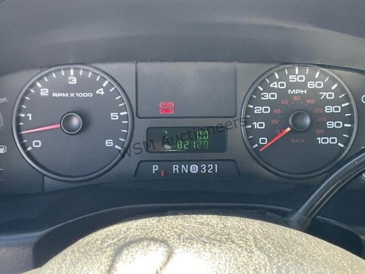 2006-ford-f450-image-21