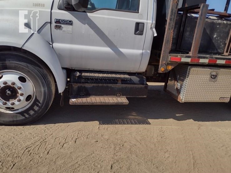 2015-ford-f650-image-14