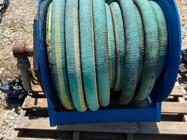 2"-hydraulic-hose-w/valve-on-cox-reel-image-2