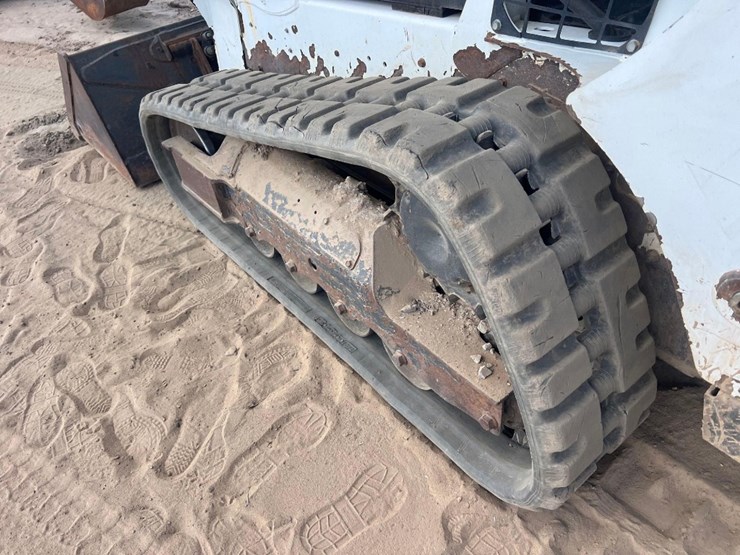 2022-bobcat-t595-image-20