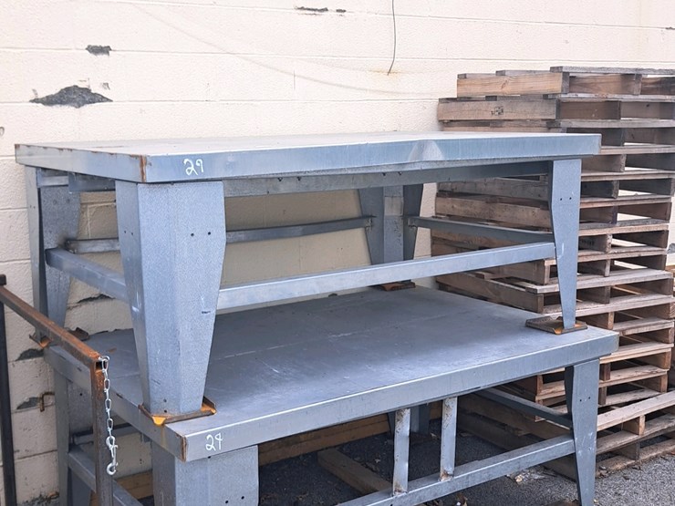 #181-•-2-metal-tables-image-7